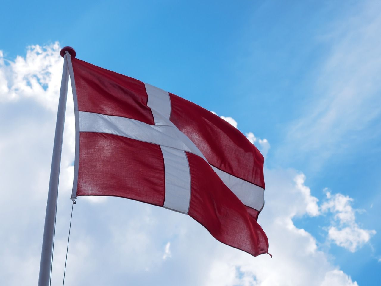 Zalety i wady nauki duńskiego przez internet