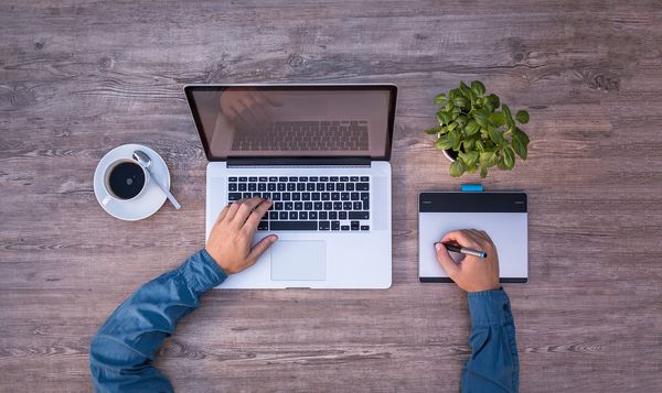 Kursy angielskiego dla dzieci – stacjonarnie czy online?